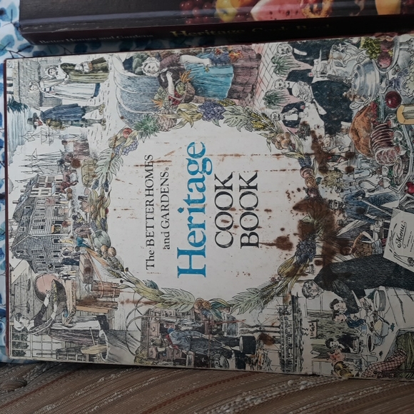 VININTAGE 1978 Better Homes and Gardens Heritage Cook book with cover sleev - Picture 2 of 12